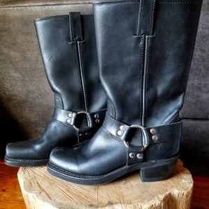 Black Frye sz 7 men's boots